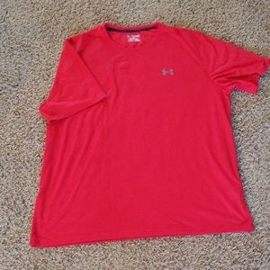 Under Armour red heatgear shirt size 3X
